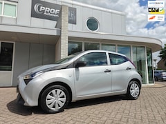 Toyota Aygo - 1.0 VVT-i x-fun / Airco / Eerste eigenaar