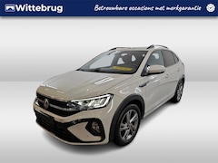 Volkswagen Taigo - 1.0 TSI R-Line Parkeersensoren / Navigatie / Comfort + multimedia pakket / LED verlichting