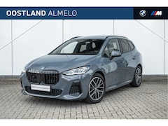 BMW 2-serie Active Tourer - 218i M Sport Automaat / Trekhaak / Panoramadak / Sportstoelen /	Comfort Access / Achteruit