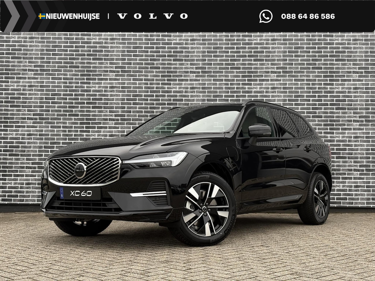 Volvo XC60 - 2.0 T6 Plug-in hybrid AWD Essential | Adaptieve Cruise Control | Park assist | Getint Glas - AutoWereld.nl
