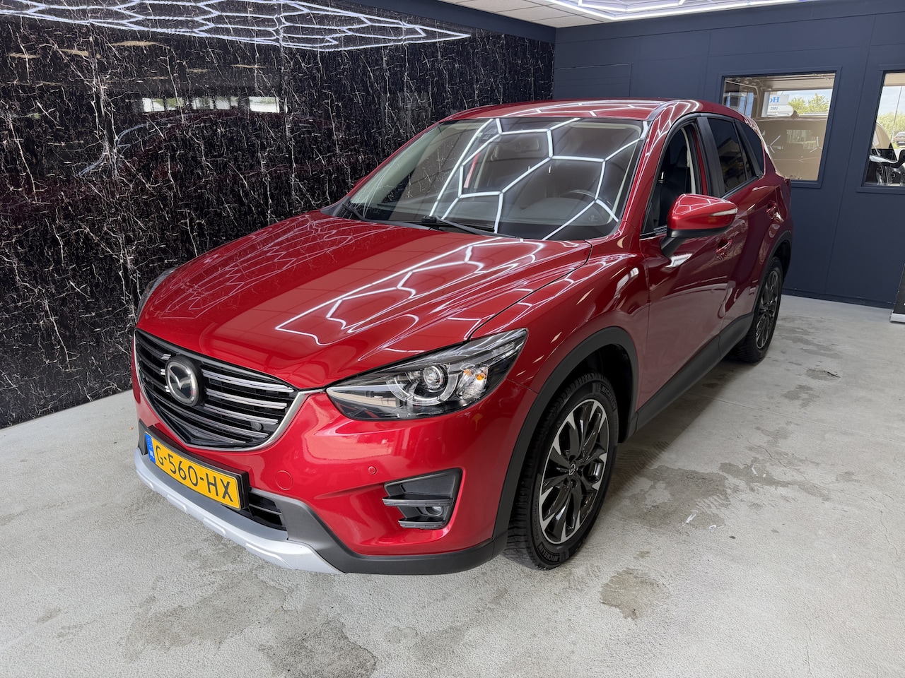 Mazda CX-5 - 2.5 SkyActiv-G 192 GT-M 4WD leer/bose/19inch/trekhaak/stoelverwarming - AutoWereld.nl