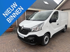 Renault Trafic - 1.6 dCi service bus Victron 3000W Bott inrichting