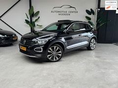 Volkswagen T-Roc - 2.0 TSI 4Motion Sport R-LINE VIRTUAL CAMERA PANO BEATS