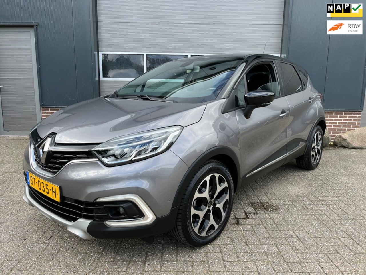 Renault Captur - 1.2 TCe Intens-Automaat-Navi-Trekhaak-NAP! - AutoWereld.nl