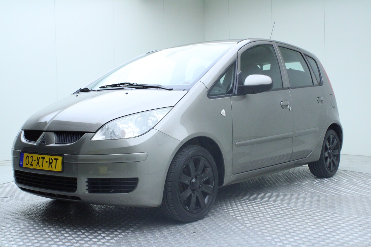 Mitsubishi Colt - 1.3 Invite+ | Trekhaak Afneembaar | Inclusief Nieuwe APK | Airco | PDC achter | Radio CD | - AutoWereld.nl