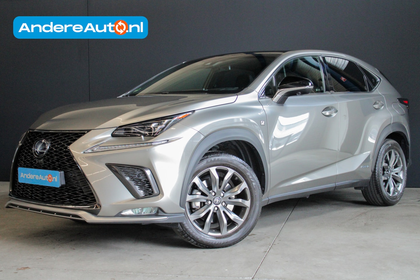 Lexus NX - 300h AWD F Sport Premium |trekhaak|President Pack|pano|Mark Levinson|memory| - AutoWereld.nl