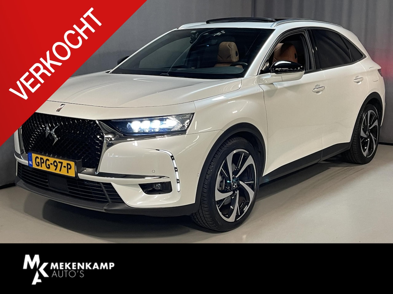 DS 7 Crossback - E-Tense 4x4 Grand Chic 20"/Trekhaak/Panoramadak/Leder Opera/Night VISION/Stoelverwarming/S - AutoWereld.nl