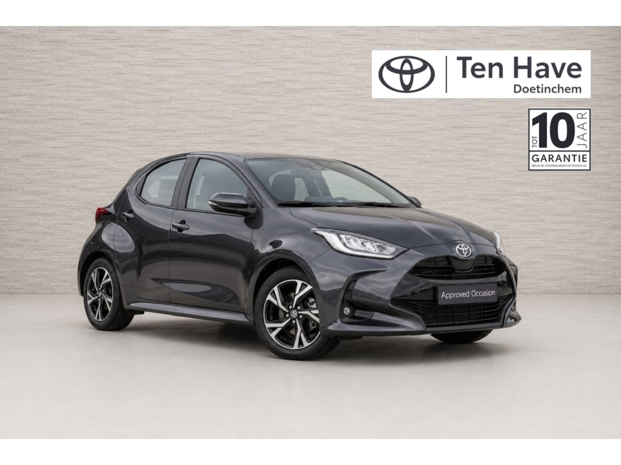 Toyota Yaris - 1.5 Hybrid 115 First Edition Automaat | Draadloos Apple CarPla - AutoWereld.nl