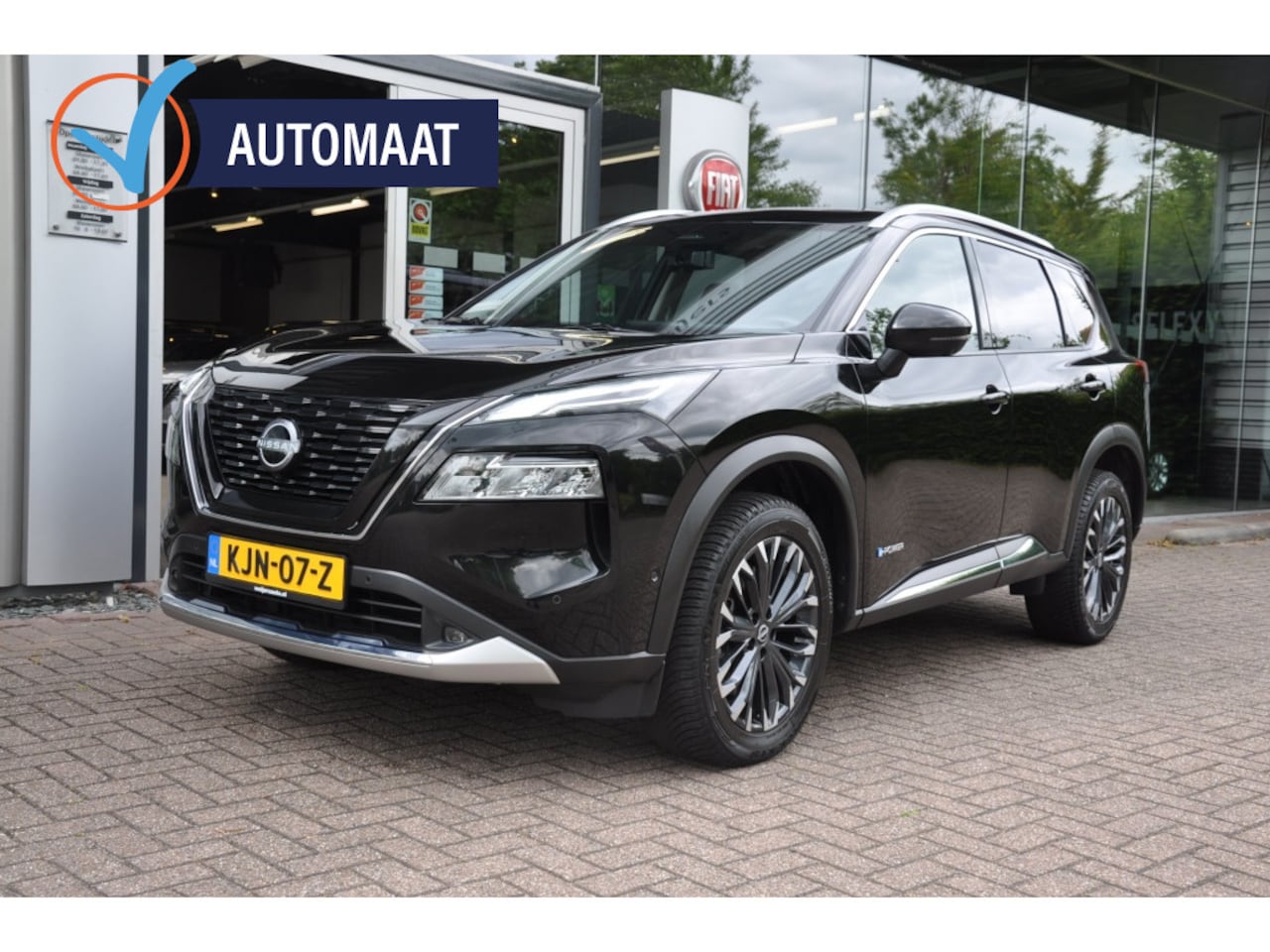 Nissan X-Trail - 1.5 e-4 Tekna. PL. 4WD Panodak - AutoWereld.nl