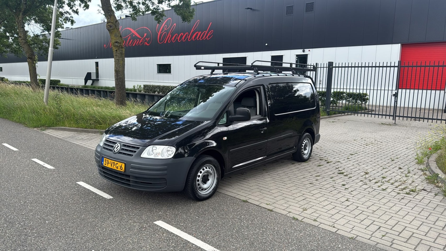 Volkswagen Caddy Maxi - 1.9 TDI 208.000 NAP MAXI ZWART 2008 - AutoWereld.nl