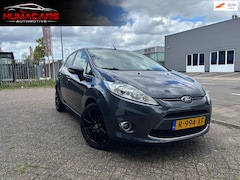 Ford Fiesta - 1.4 Ghia|Airco|Cruise|LM velgen nieuw