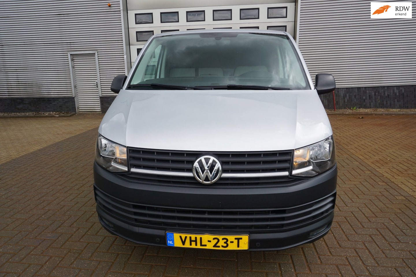 Volkswagen Transporter - 2.0 TDI L2H1 Comfortline 110KW /NAP / NAVI - AutoWereld.nl