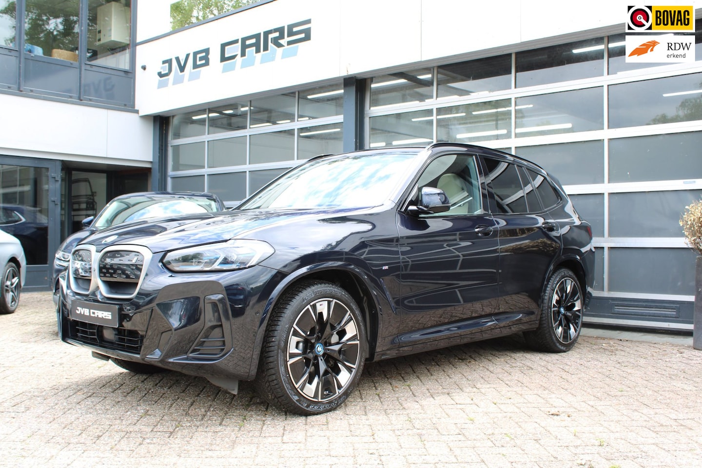 BMW iX3 - High Executive 80 kWh - AutoWereld.nl