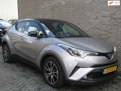 Toyota C-HR - 1.8 Hybrid Bi-Tone - Stoel- & Stuurverwarming