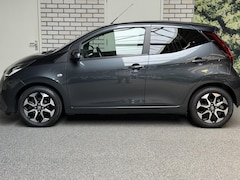 Toyota Aygo - 1.0 VVT-i x-joy