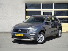 Volkswagen T-Roc - 1.0 TSI Style BJ2021 Lmv 16" | Led | Pdc | Achteruitrijcamera | App-Connect | Virtual cock