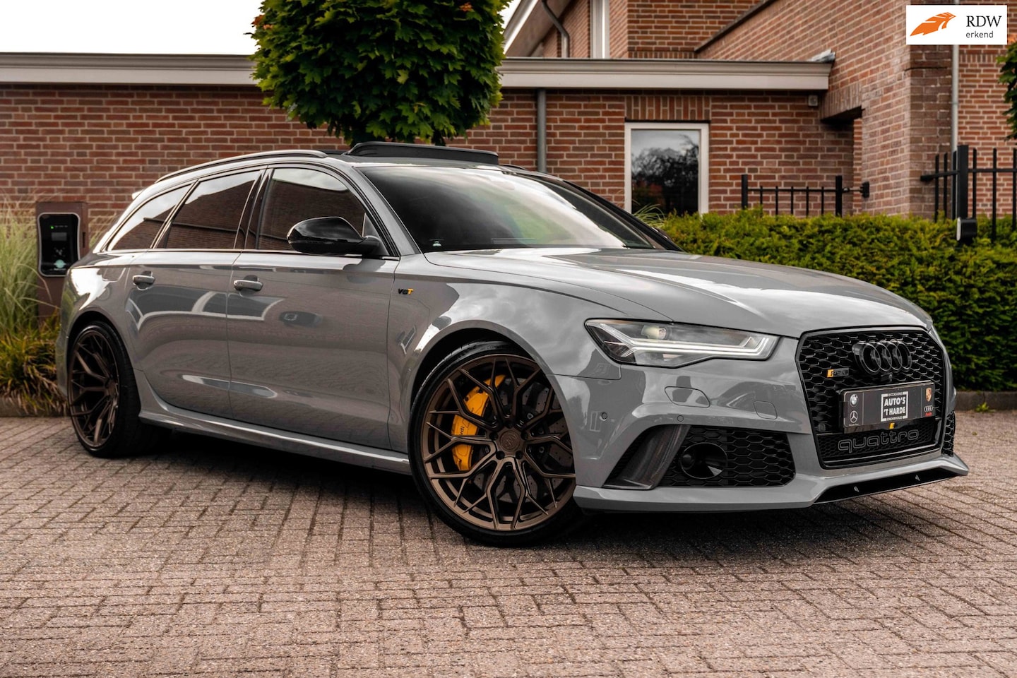 Audi RS6 - Avant 4.0 TFSI RS 6 quattro Performance Pro Line Plus Pano Carbon B&O 360 Camera 21'' WF - AutoWereld.nl