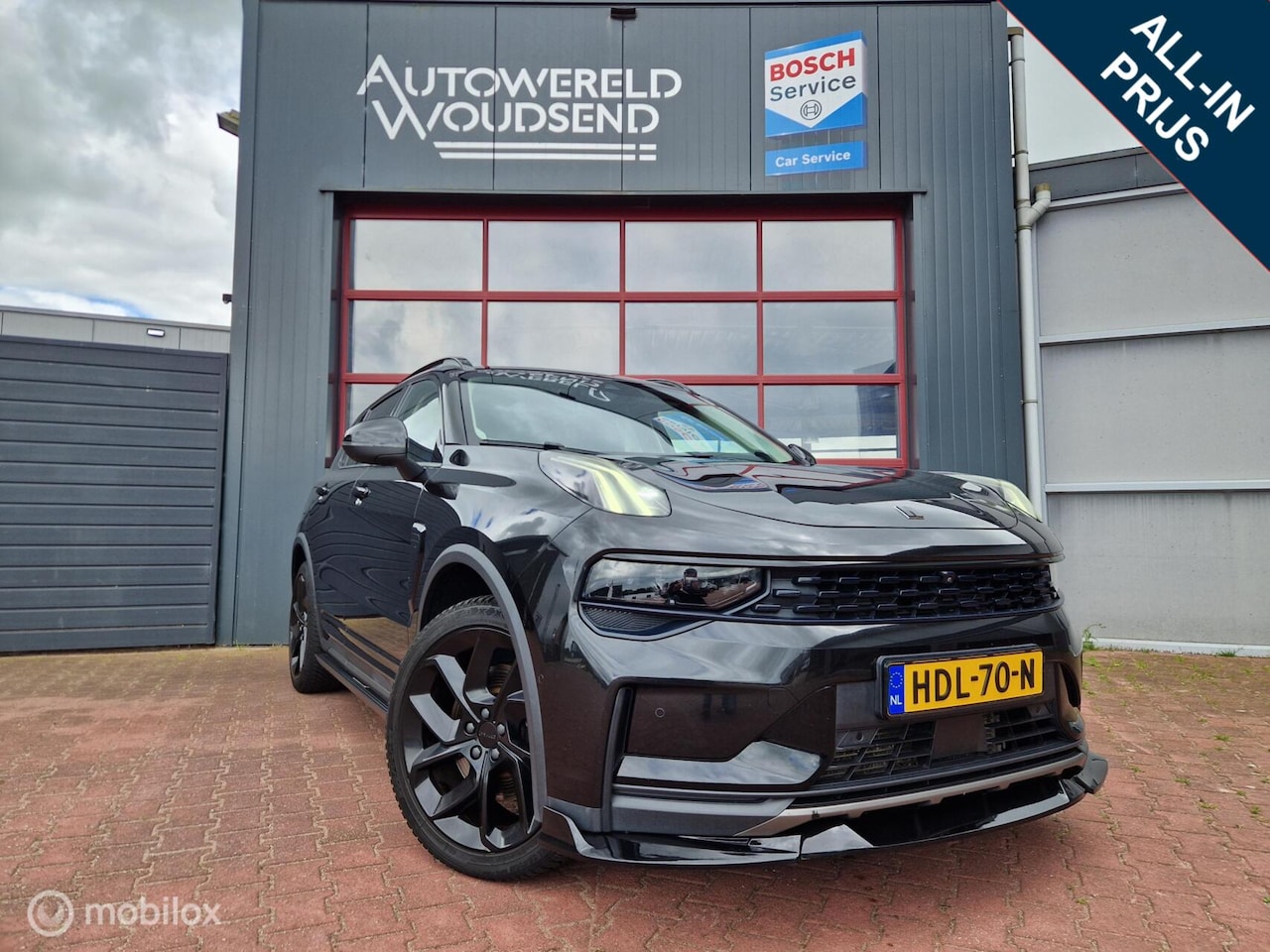 Lynk & Co 01 - 1.5 ALL BLACK! 12MND BOVAG GAR|NAVI|360° CAMERA|PANO|ACC|AFN. TREKHAAK - AutoWereld.nl