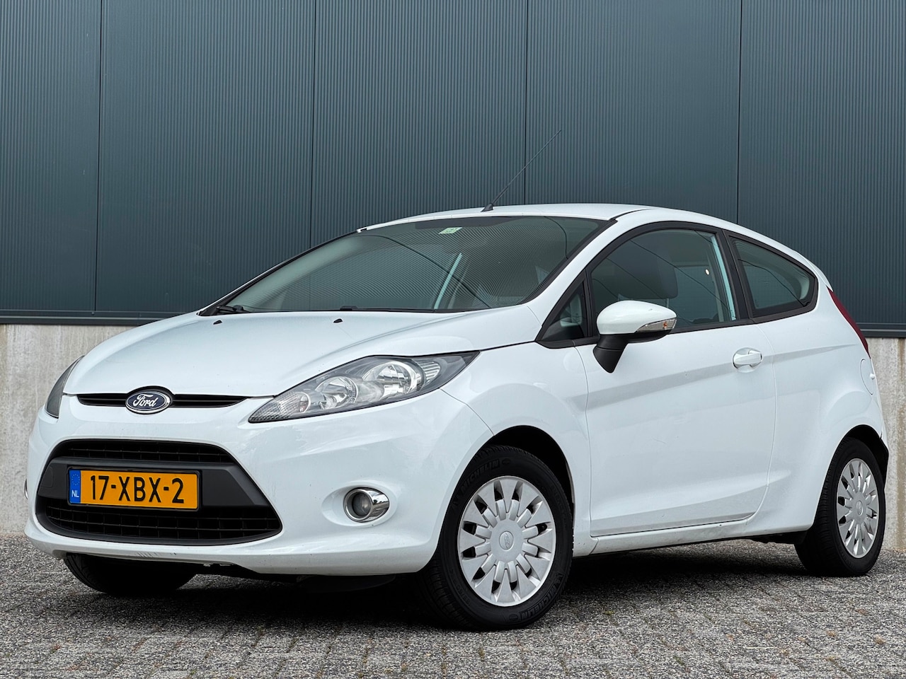 Ford Fiesta - 1.6 TDCi ECOnetic Lease Trend|AIRCO|ELEKRAMEN|TREKHAAK|ZEER ZUINIG|2XSLEUTELS|BOEKJES - AutoWereld.nl