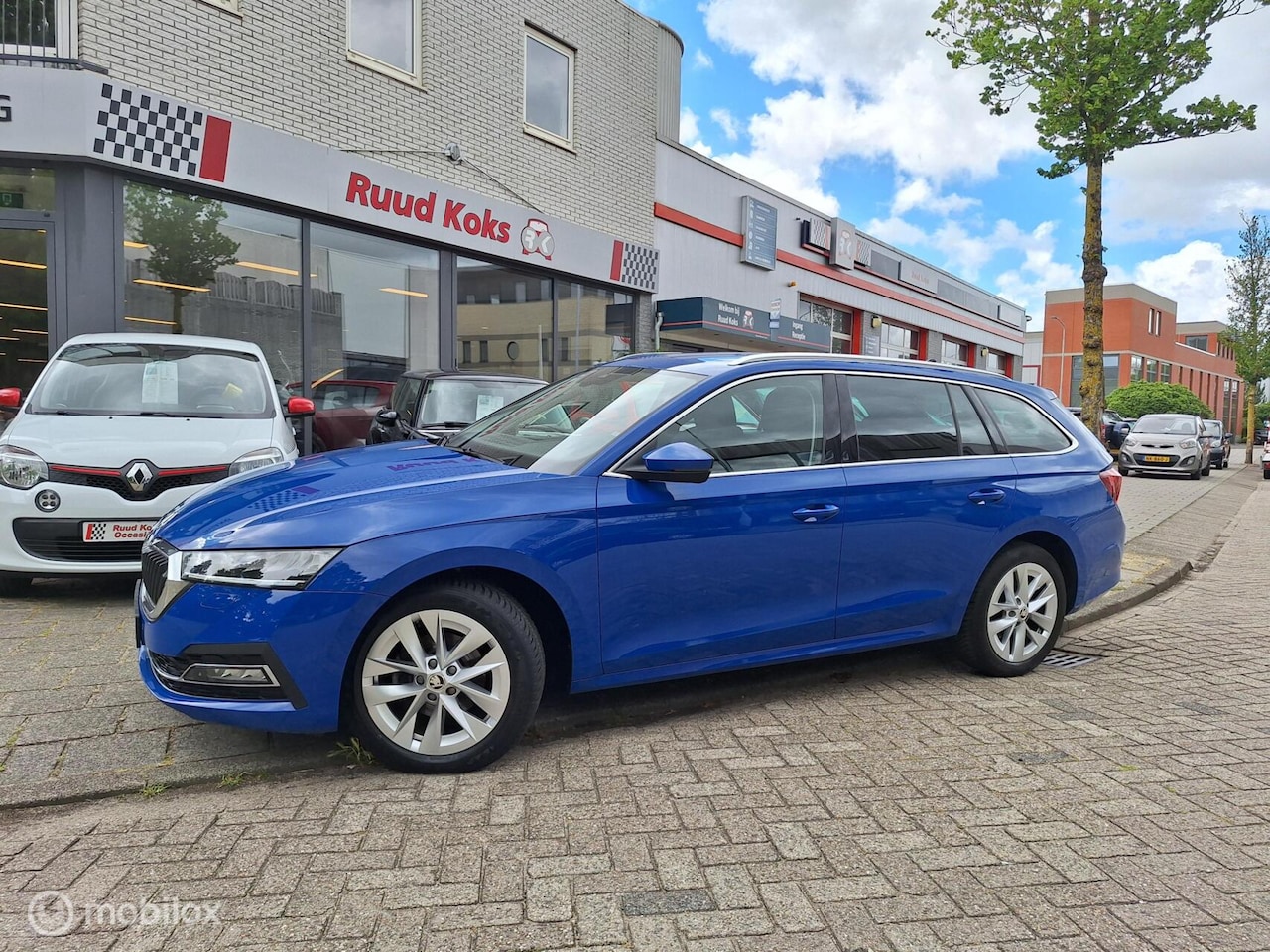 Skoda Octavia Combi - 1.0 TSI Business Edition Plus 1.0 TSI BUSINESS EDITION PLUS - AutoWereld.nl