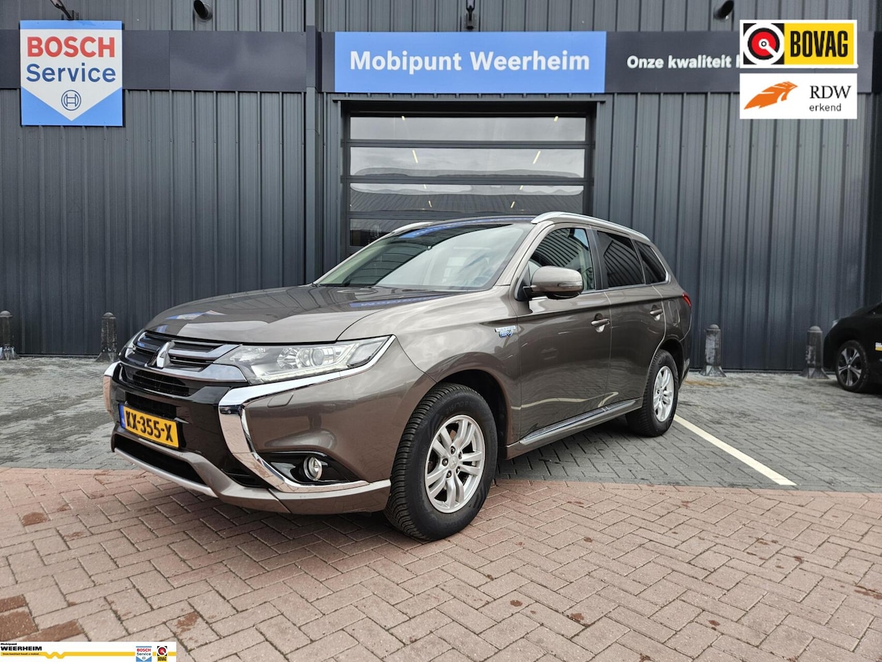 Mitsubishi Outlander - 2.0 PHEV Premium 2.0 PHEV Premium - AutoWereld.nl