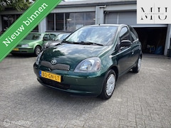 Toyota Yaris - 1.3-16V VVT-i Luna