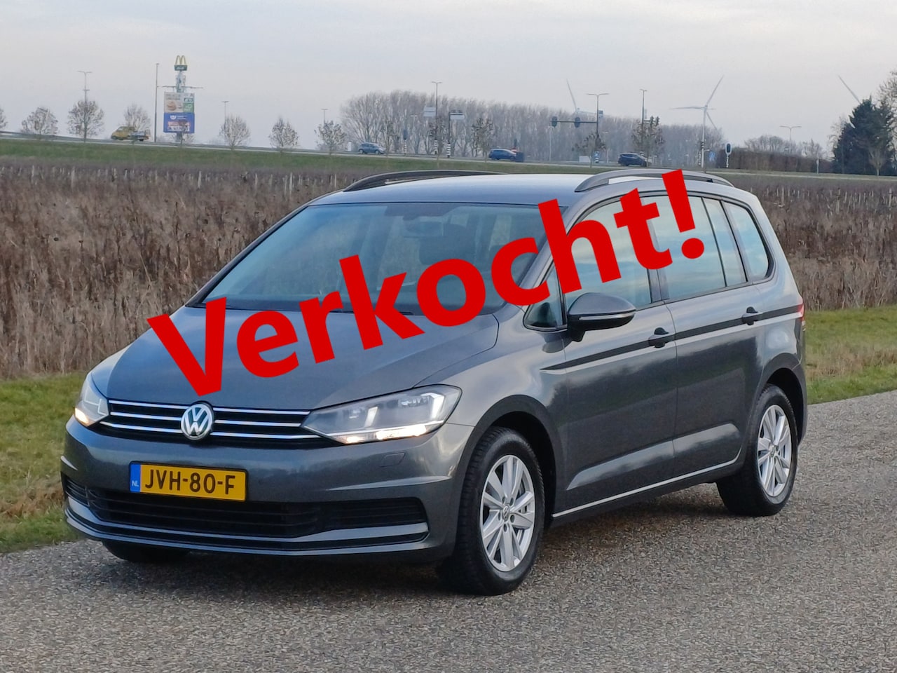 Volkswagen Touran - 1.5 TSI Comfortline Business 7p / Cruisecontrol / Camera / Carplay - AutoWereld.nl