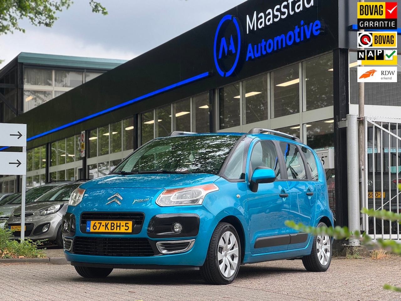 Citroën C3 Picasso - 1.4 VTi Aura NWE APK Airco Trekhaak hoge instap lage kms - AutoWereld.nl