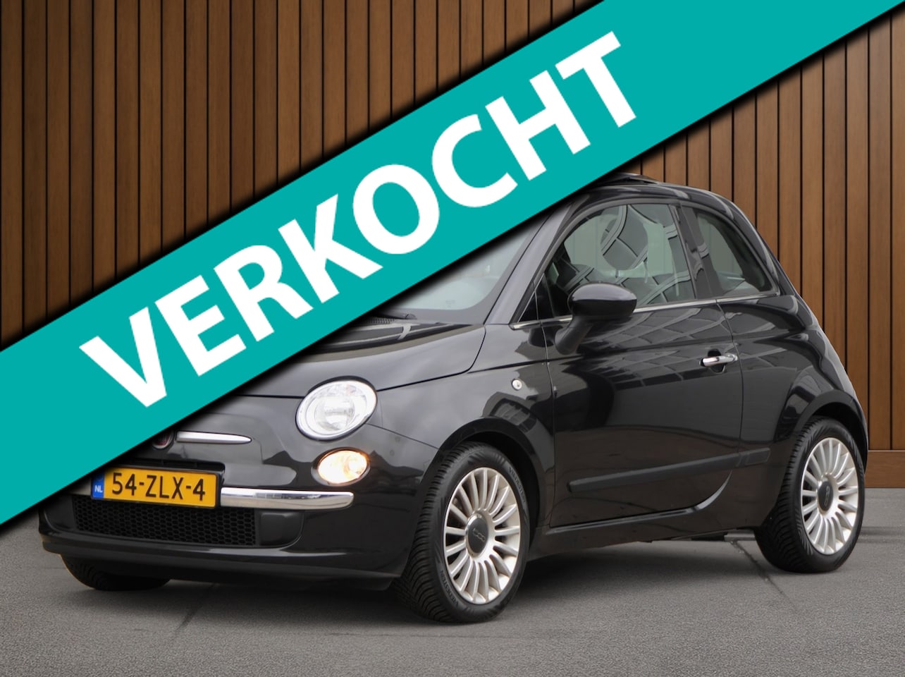 Fiat 500 - 0.9 TwinAir Lounge 86PK Incl Garantie!| Schuif/kantel dak | Leer | Airco | LM Velgen - AutoWereld.nl