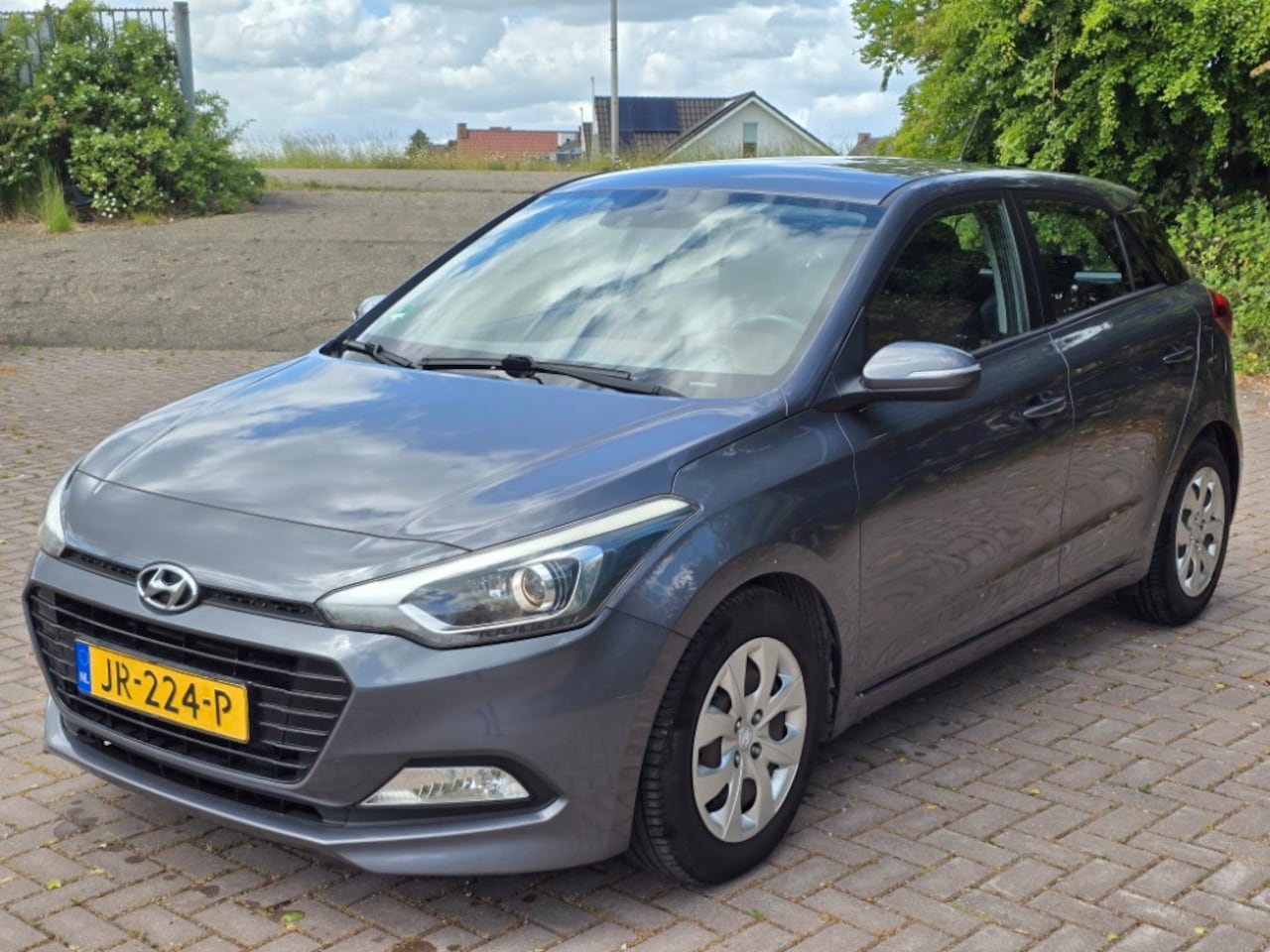 Hyundai i20 - Hyundai*rijd rem schakel zeer goed*nap*apk*airco*navi*inruil mog!!! 1.0 T-GDI Comfort - AutoWereld.nl