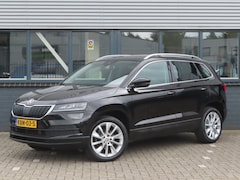 Skoda Karoq - 1.5 TSI ACT Style DSG | sportstoelen | groot nav | voorruitverwarming | stoelverwarming |