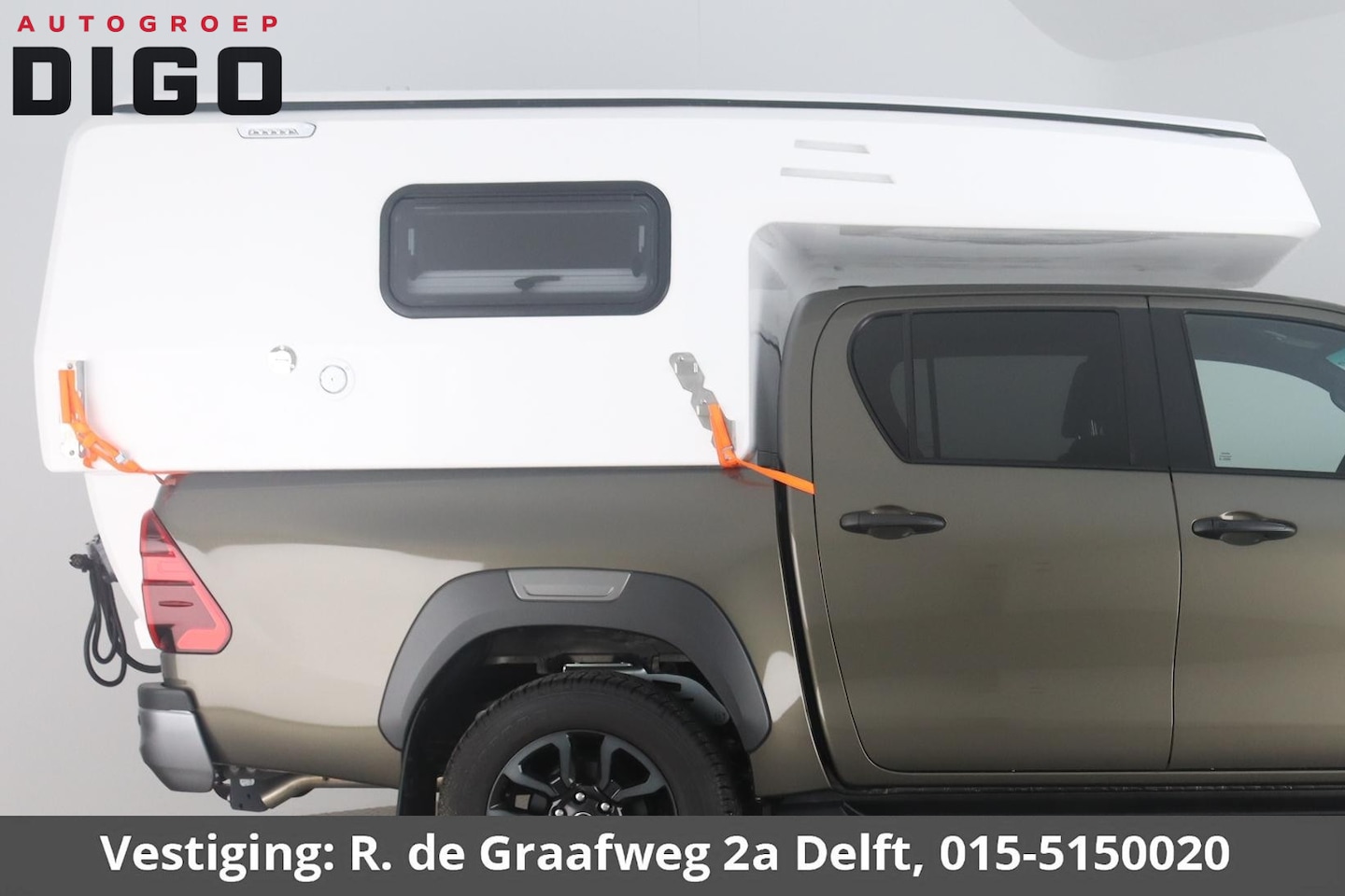 Toyota HiLux - CAMPER OPBOUW *NIEUW* (€25.000,- ex.BTW) / €30.250,- incl. BTW - AutoWereld.nl