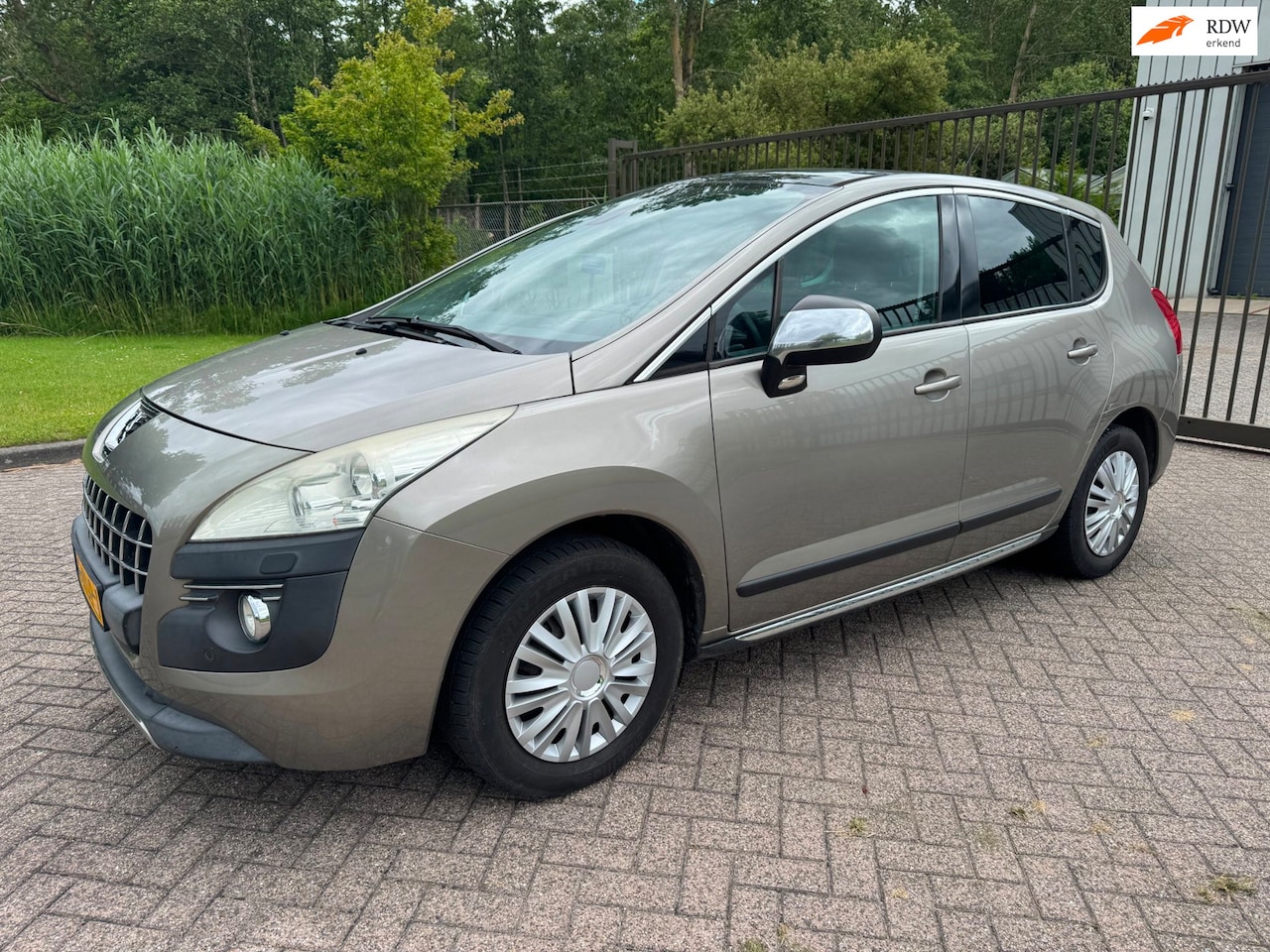 Peugeot 3008 - 1.6 THP GT/PANO/CLIMA/TREKHAAK/PARKEERSENSOR V+A/CRUISE/TREKHAAK - AutoWereld.nl