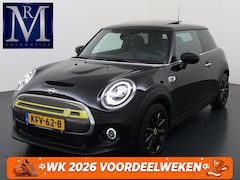 MINI Electric - Yours 33 kWh VAN: 20.900, - VOOR: 17.877, - UW WKVOORDEEL: 3.023, - | SOH 100% | SUPER COM