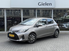 Toyota Yaris - 1.5 Full Hybrid Aspiration | Climate control, Parkeercamera, Cruise control, Bluetooth