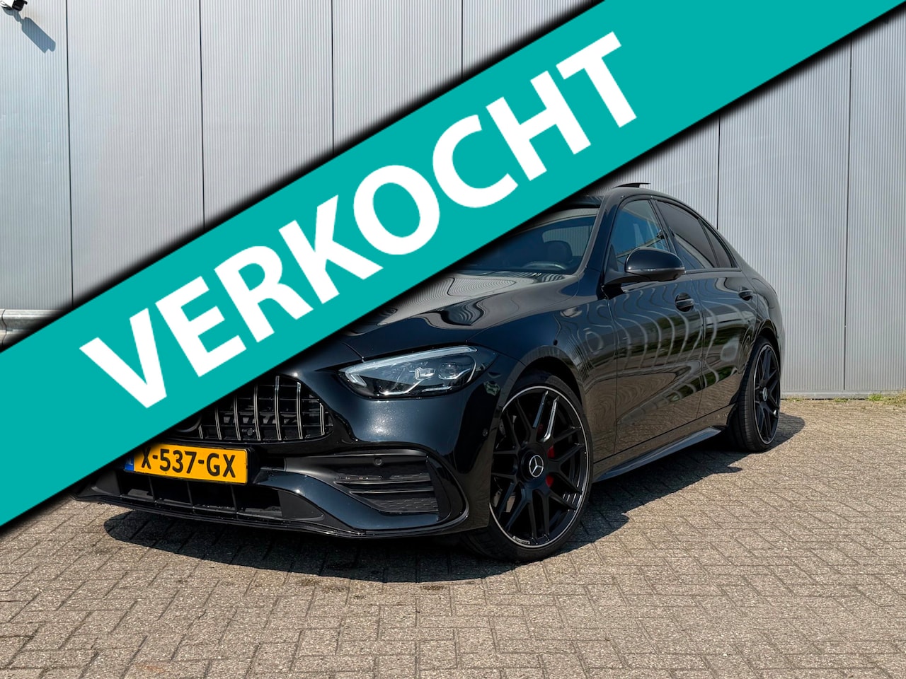 Mercedes-Benz C-klasse - 300-e AMG Line | Panoramadak | Luchtvering | Adaptieve Cruise Control | 360 Camera | BTW A - AutoWereld.nl
