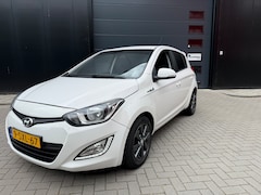 Hyundai i20 - 1.2i i-Deal 5-DRS Nieuwe APK NAP