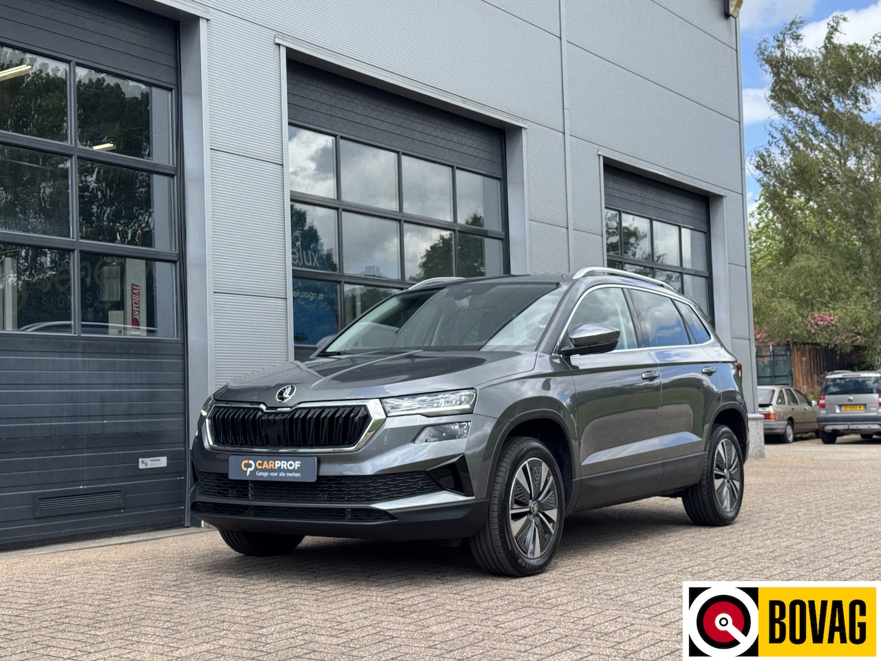 Skoda Karoq - 1.5 TSI DSG ACT Business Edition Rijklaarprijs Incl. afleveringsbeurt en 12 maanden BOVAG- - AutoWereld.nl