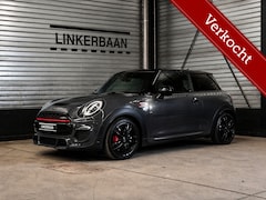MINI John Cooper Works - 2.0 | Full Option | Chili | Panodak | H&K | Black Pack | 18 inch | NL Auto |
