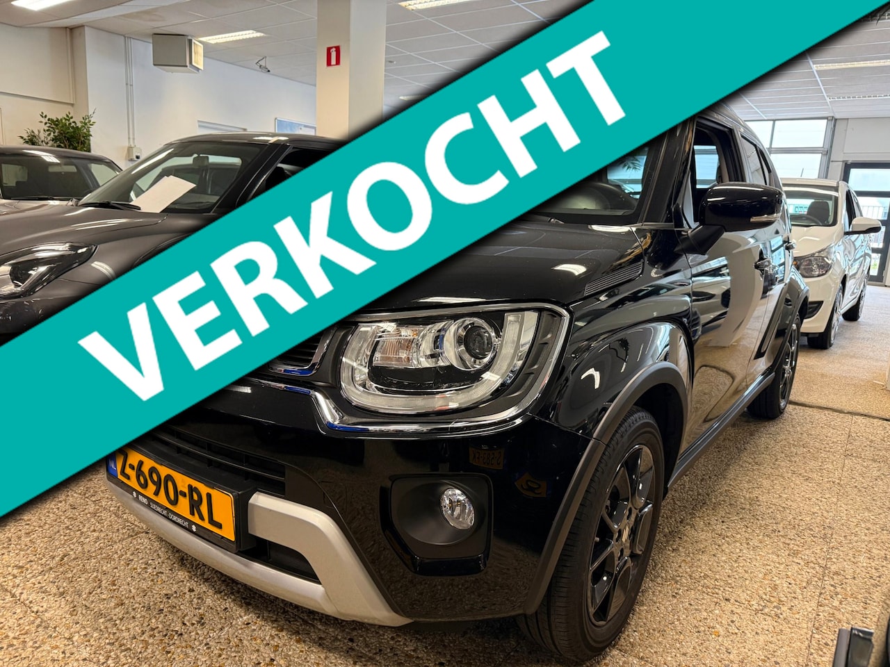 Suzuki Ignis - 1.2 Smart Hybrid Style |Navi |Carplay| Tot 10 jaar garantie!| Camera - AutoWereld.nl