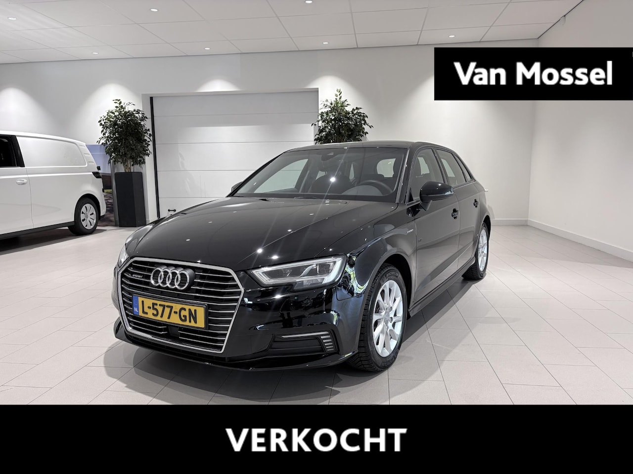 Audi A3 Sportback - 1.4 e-tron Pro Line plus Airco | Bluetooth | Keyless Entry | LED Koplampen | Lederen Stuur - AutoWereld.nl