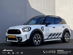 MINI Countryman - 1.5 Cooper S E ALL4 Untamed Edition PHEV 220 pk / Dealer onderhouden / Leder / Schuifdak /