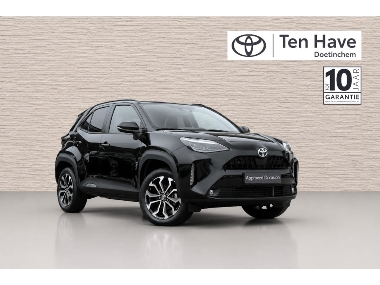 Toyota Yaris Cross - 1.5 Hybrid 115 First Edition | Comfort pack | Parkeer sensoren | - AutoWereld.nl