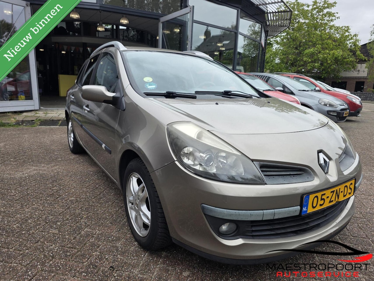Renault Clio Estate - 1.2 Dynamique – 2008 – €1.750 - AutoWereld.nl