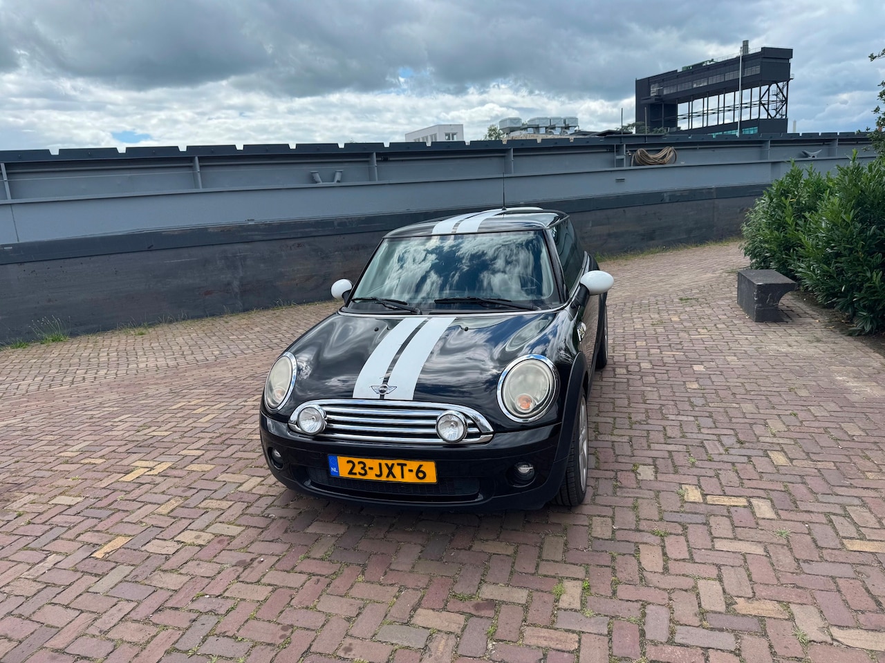 MINI 3-Deurs - 1.4 One Anniversary Business - AutoWereld.nl