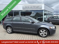 Volvo V50 - 2.0 Business Edition, climatronic, cruisecontrol, pdc, mooie ruime en prima rijdende auto