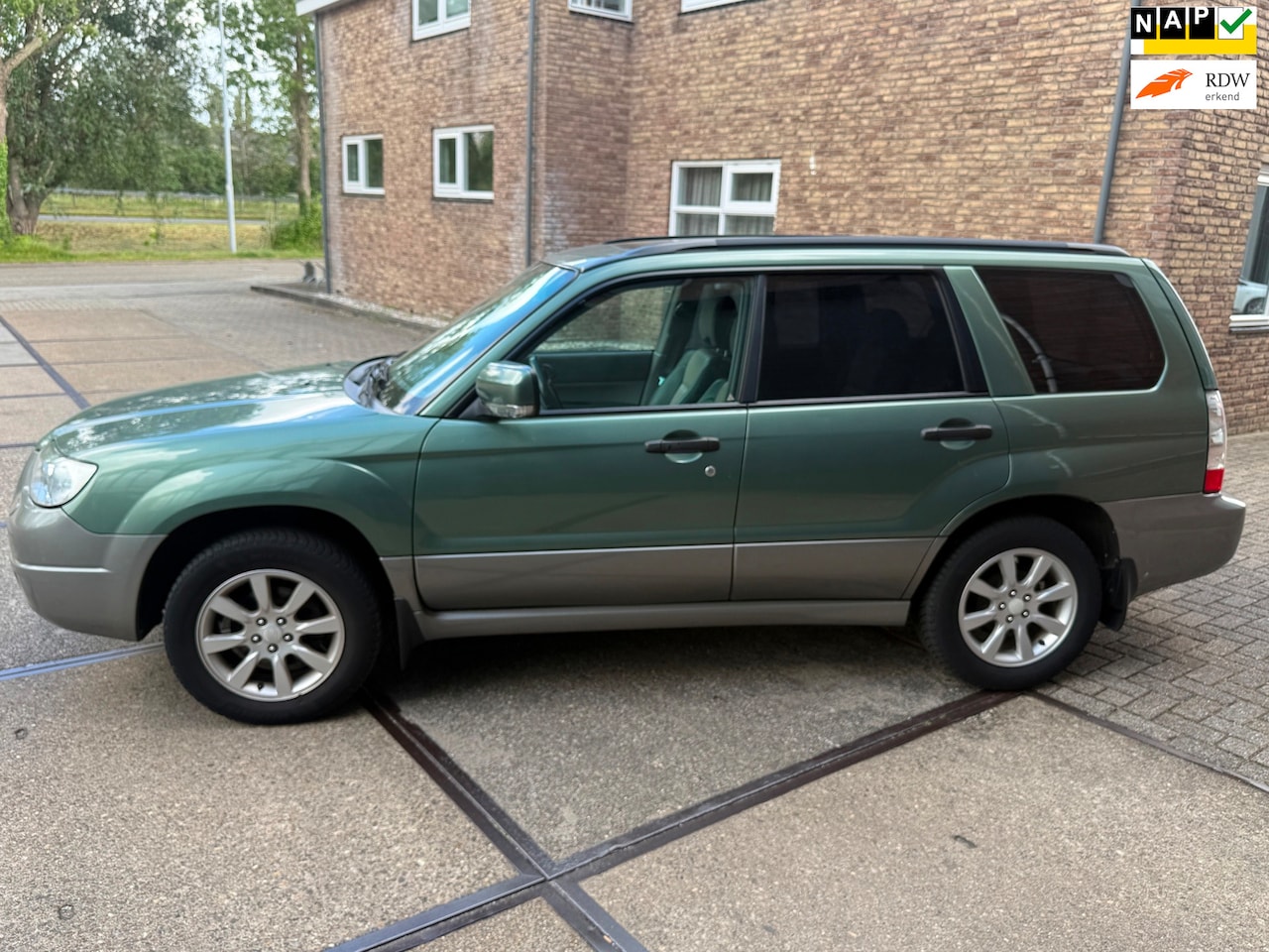 Subaru Forester - 2.0 X Luxury Pack 2.0 X Luxury Pack ((( Automaat ))) - AutoWereld.nl