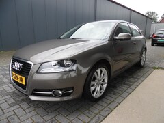 Audi A3 - 1.2 TFSI AMBIT. PL.B