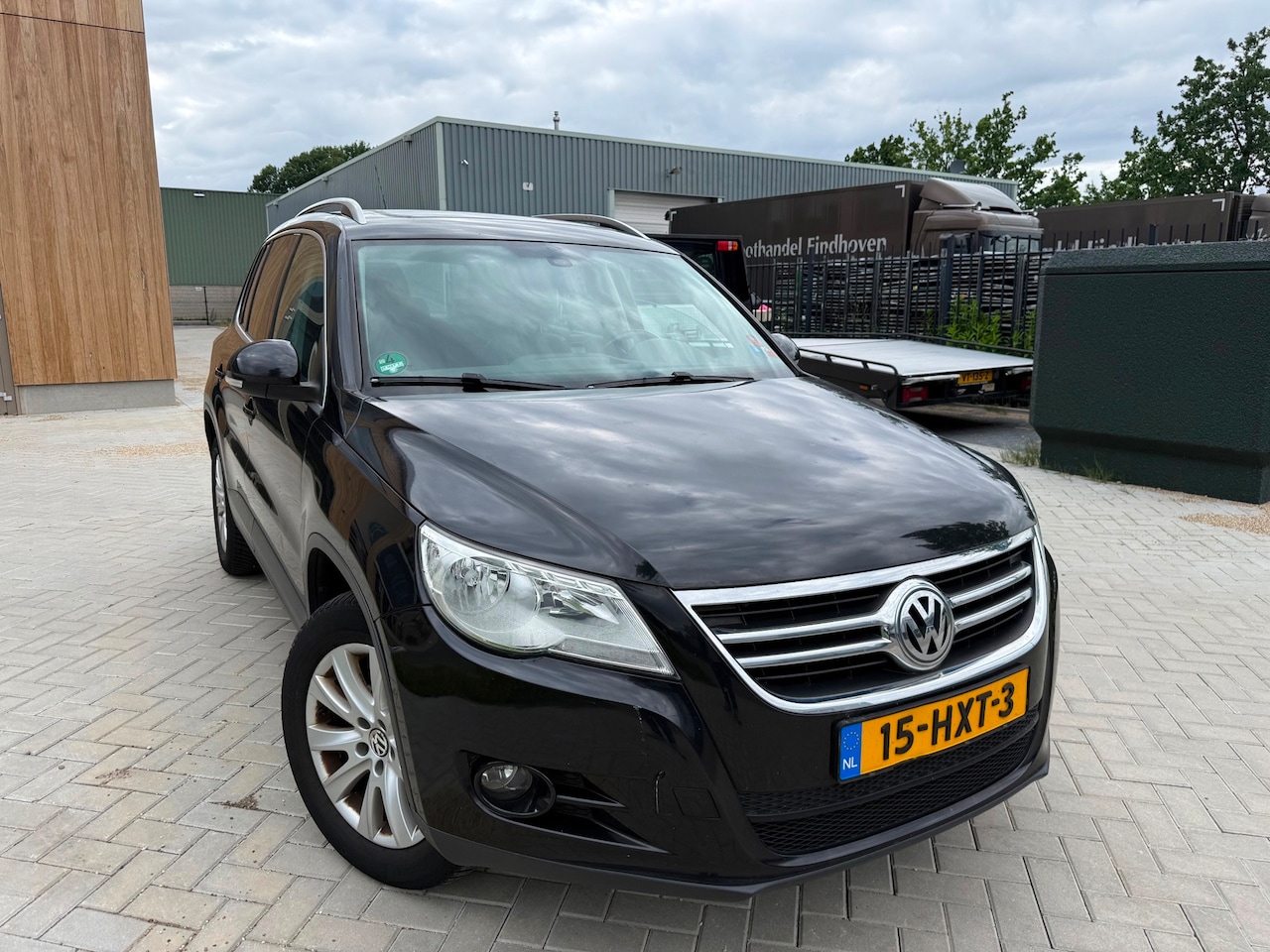 Volkswagen Tiguan - 2.0 TDI Sport&Style 4MOTION DSG PANO|CLIMA|CRUISE - AutoWereld.nl