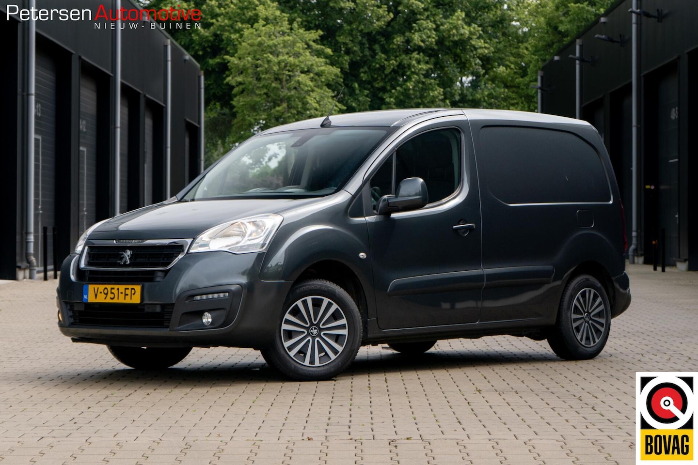 Peugeot Partner - bestel 120 1.6 BlueHDi 100 L1 Première - AutoWereld.nl